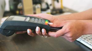 Pritzker: Swipe fee ban works, banking groups, feds push for repeal