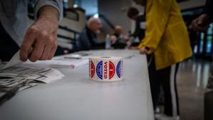 Trump-endorsed Gallrein outs Massie in Kentucky