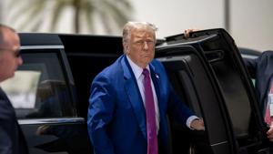 Trump won't sign bipartisan housing bill, reignites voter ID debate