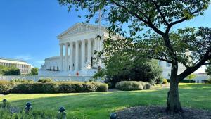 Supreme Court allows drug users to keep guns