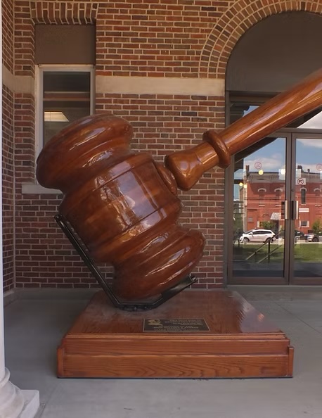 WORLD'S LARGEST GAVEL