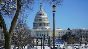 Senate pledges economic support for Russia-Ukraine deal as govt funding talks stall