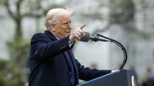 NY appeals court overturns Trump's civil fraud penalty