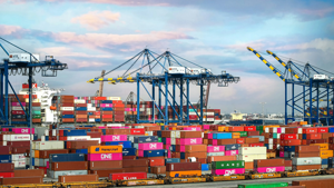 Colorado economists warn of potential recession, cite tariffs Colorado economists warn of potential recession, cite tariffs