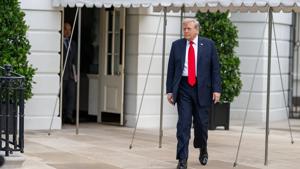 Trump losing ground on economy, poll finds Trump losing ground on economy, poll finds