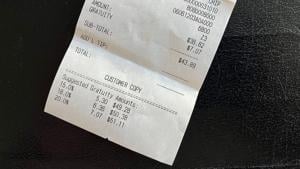 Illinois rejects federal ‘no tax on tips’ rule, keeps state tax on tipped income
