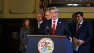 Illinois, Chicago residents rank high taxes as state’s top issue