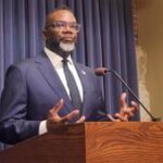 Aldermen say mayor fails to collect revenue he opposes