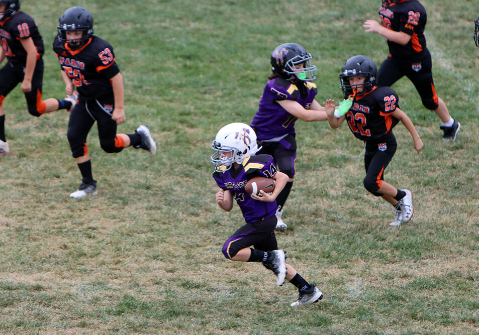 001-56G-Rookie-AbelWilsonTDRun