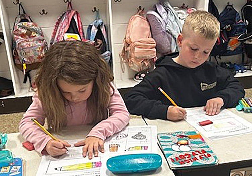 Mrs. Davis' First Grade class.1